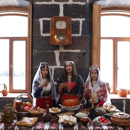 Guesthouse Emma Giumri Zewnętrze zdjęcie