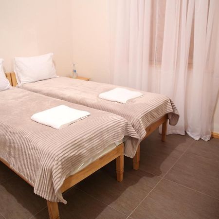 Guesthouse Emma Giumri Zewnętrze zdjęcie