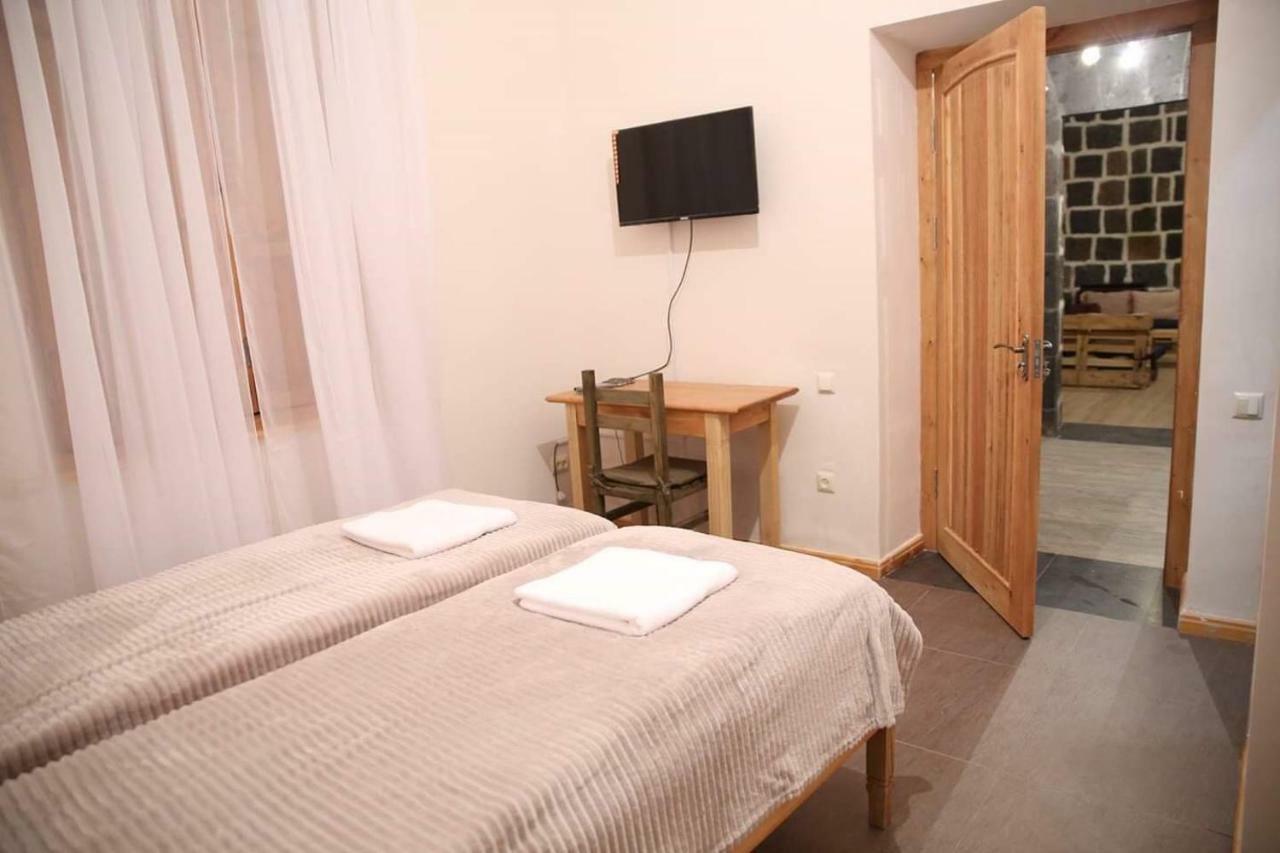 Guesthouse Emma Giumri Zewnętrze zdjęcie